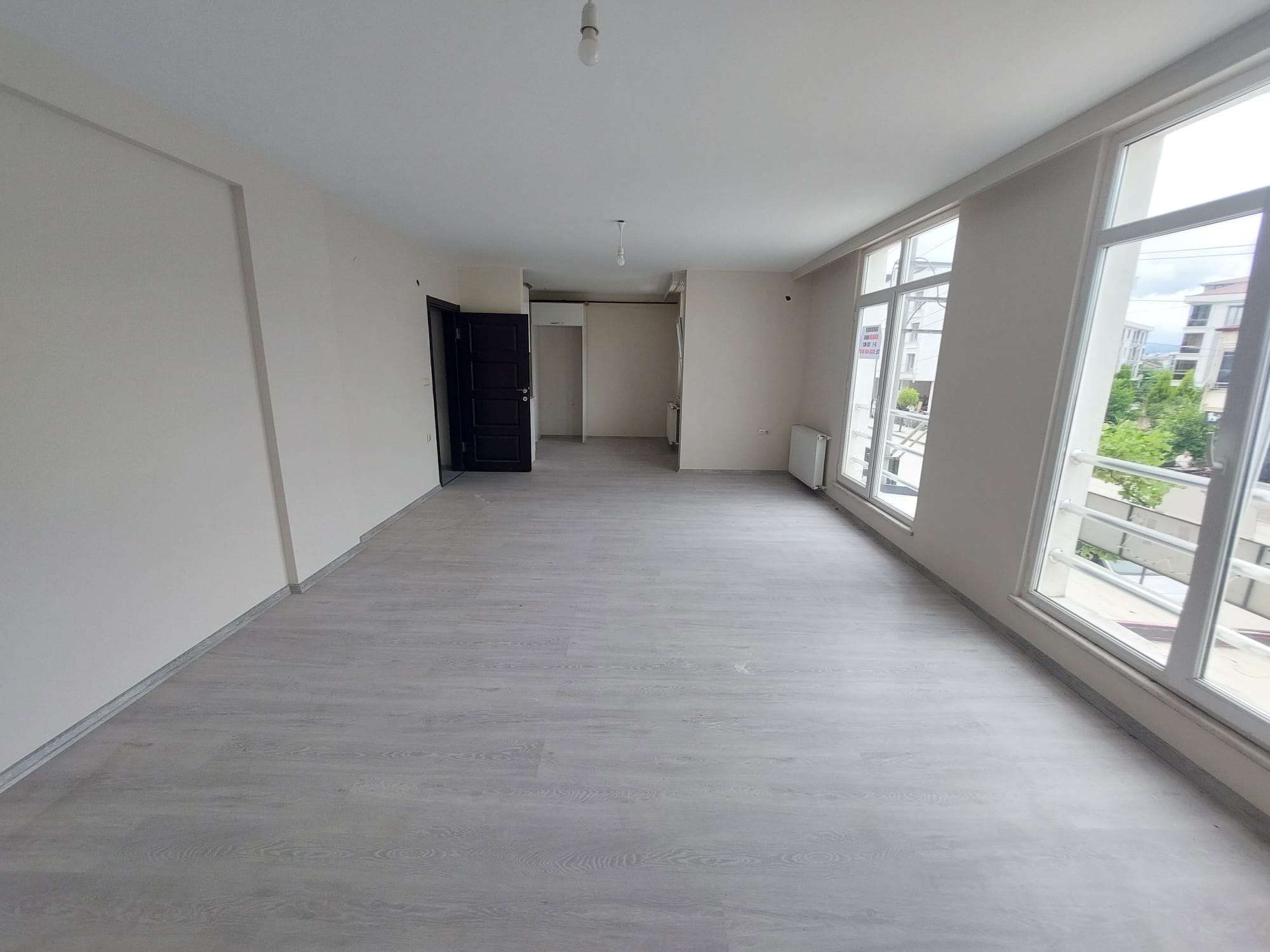 CUMHURİYET MAHALLESİNDE DENİZE ÇOK YAKIN 3+1 KİRALIK DAİRE